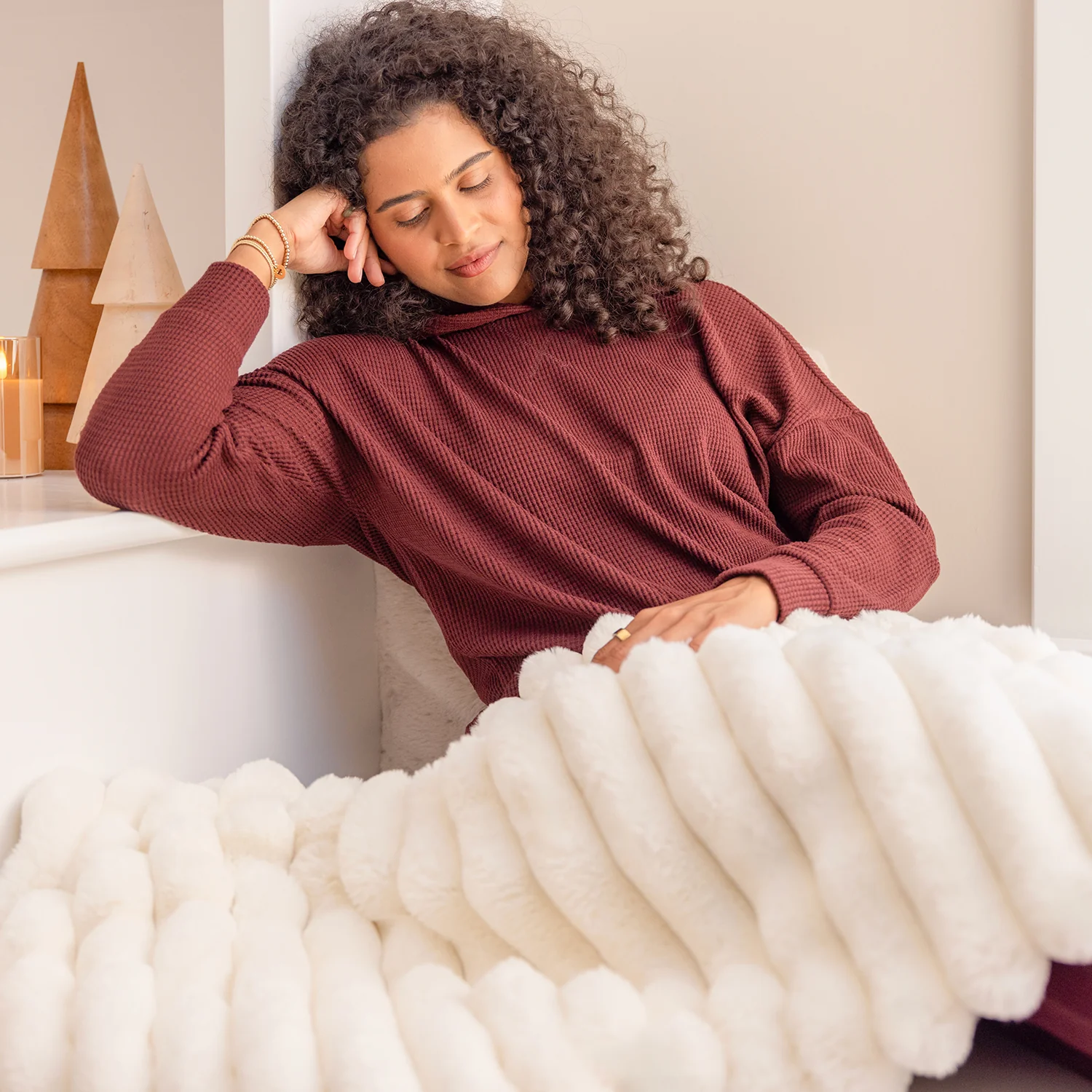 Acadia Faux Fur Throw - Image 52
