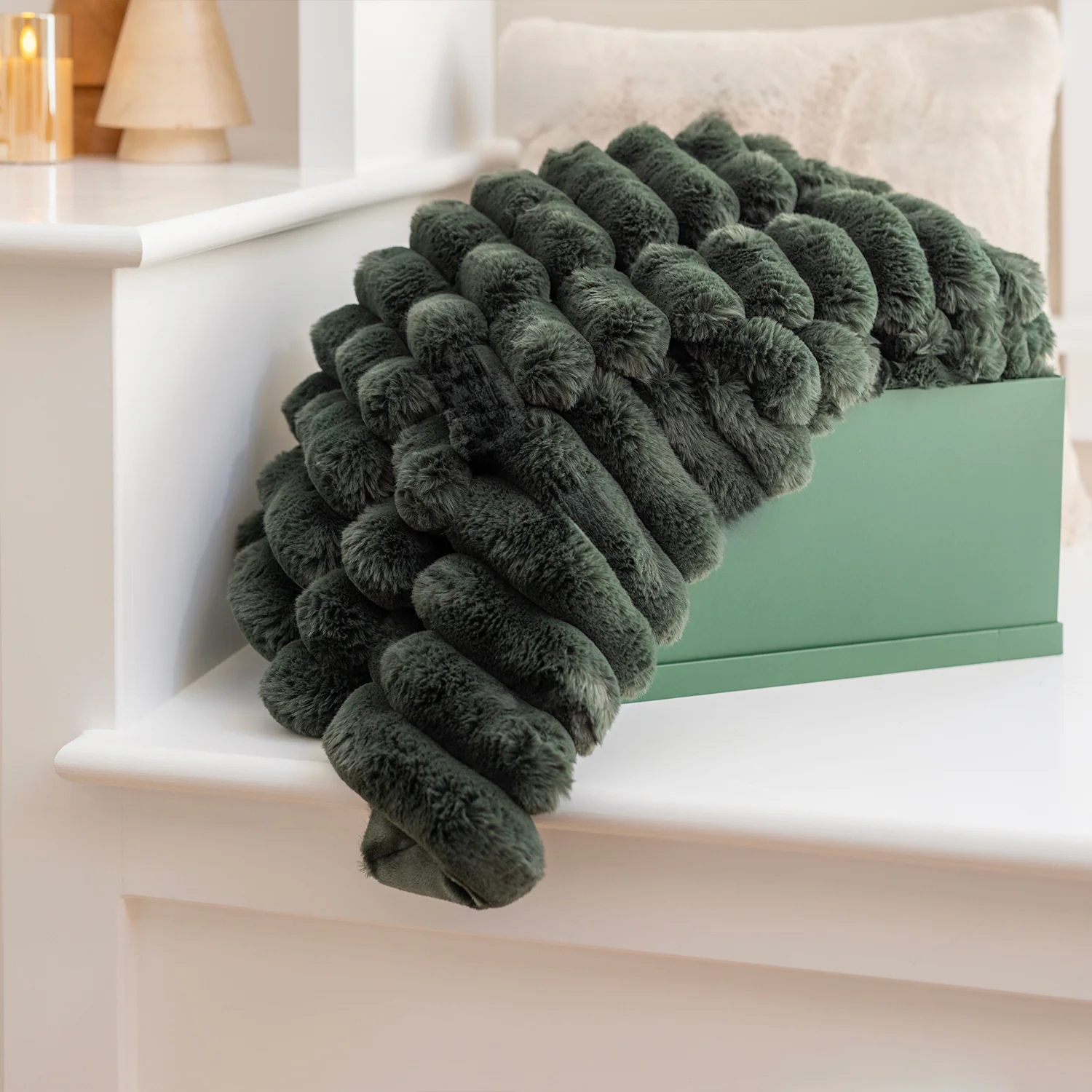 Acadia Faux Fur Throw - Image 7