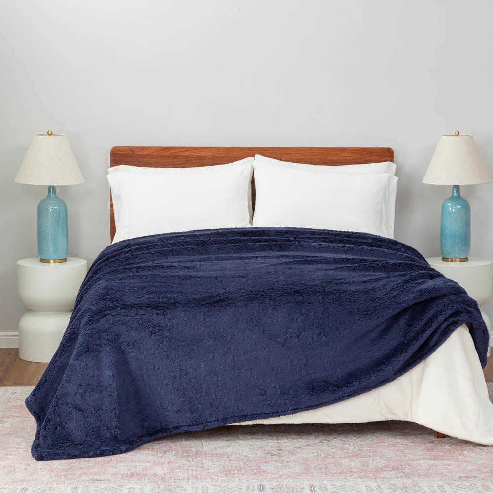 Extra-Fluffy™ Blanket - Image 9