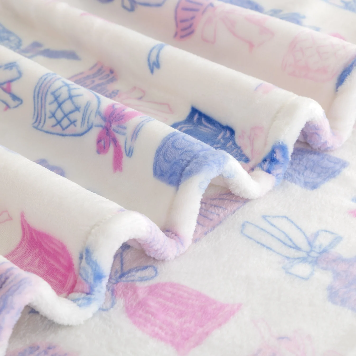 Krissy Mast VelvetLoft® Throw - Image 15