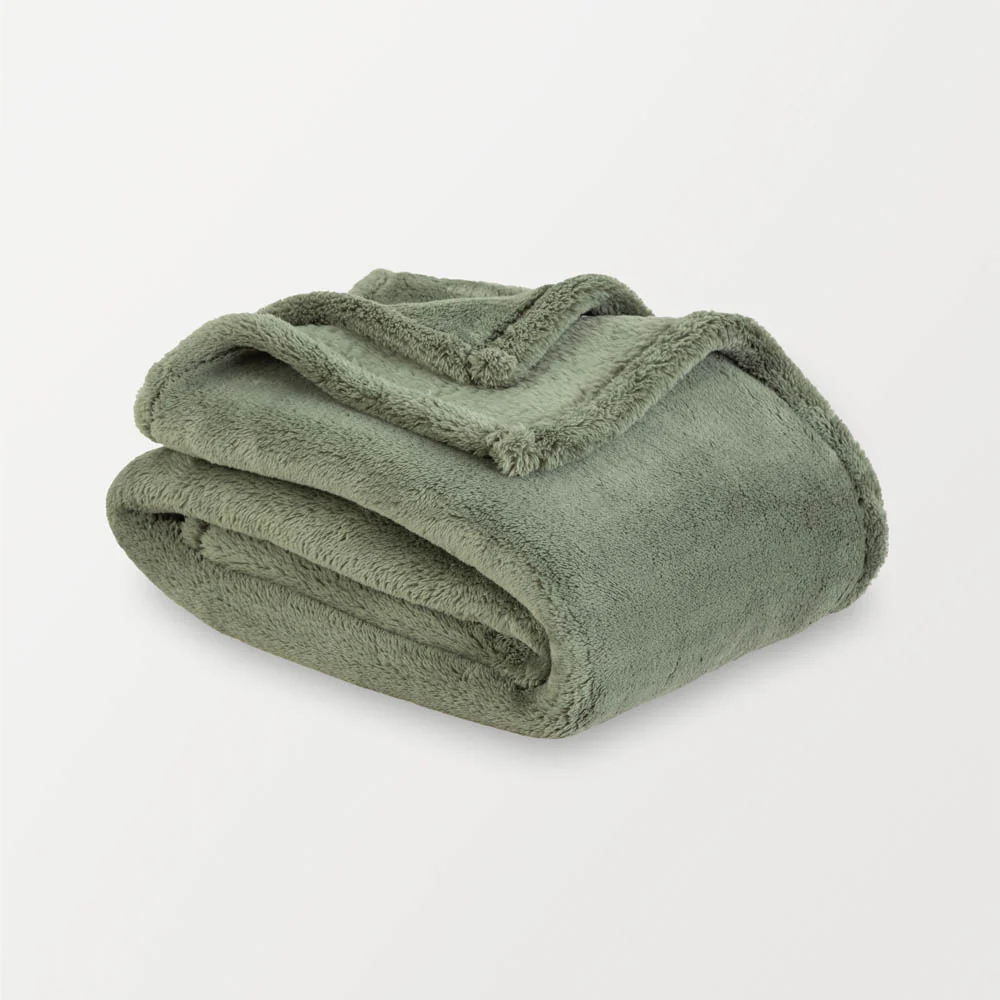 Oversized Extra-Fluffy™ Throw - Image 34