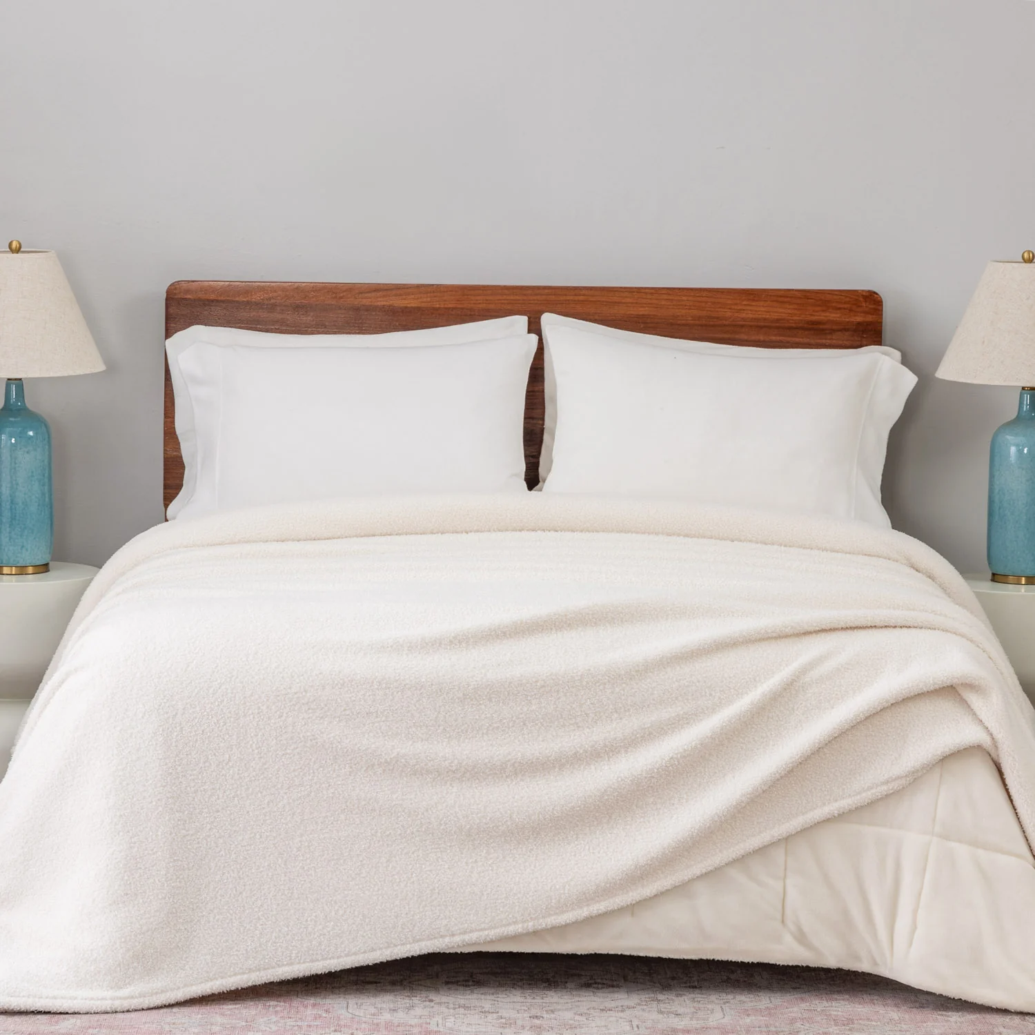 Retro Comfort Plush Blanket - Image 19
