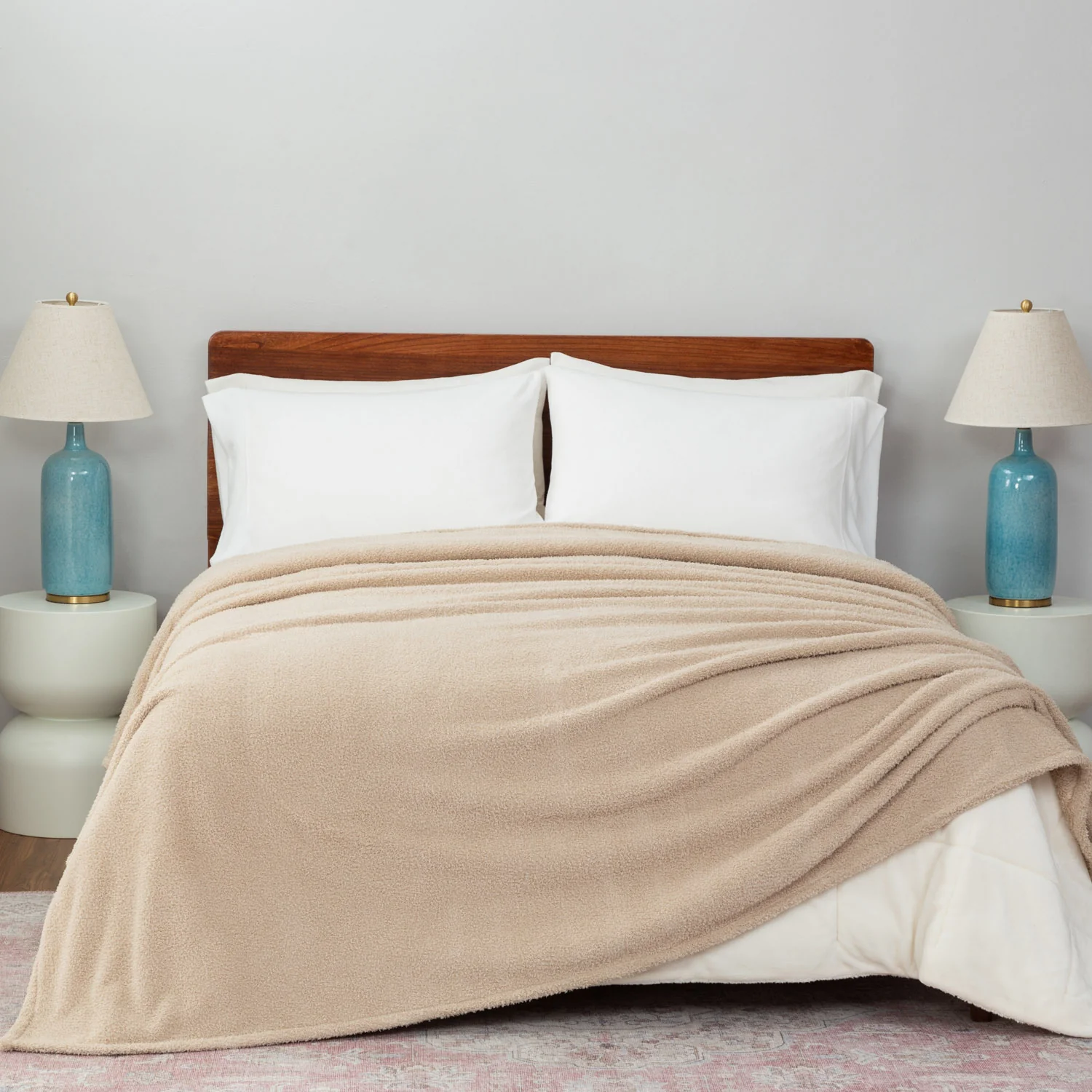Retro Comfort Plush Blanket - Image 28