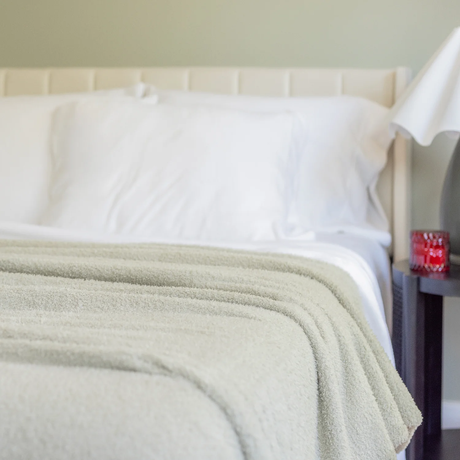 Retro Comfort Plush Blanket - Image 8