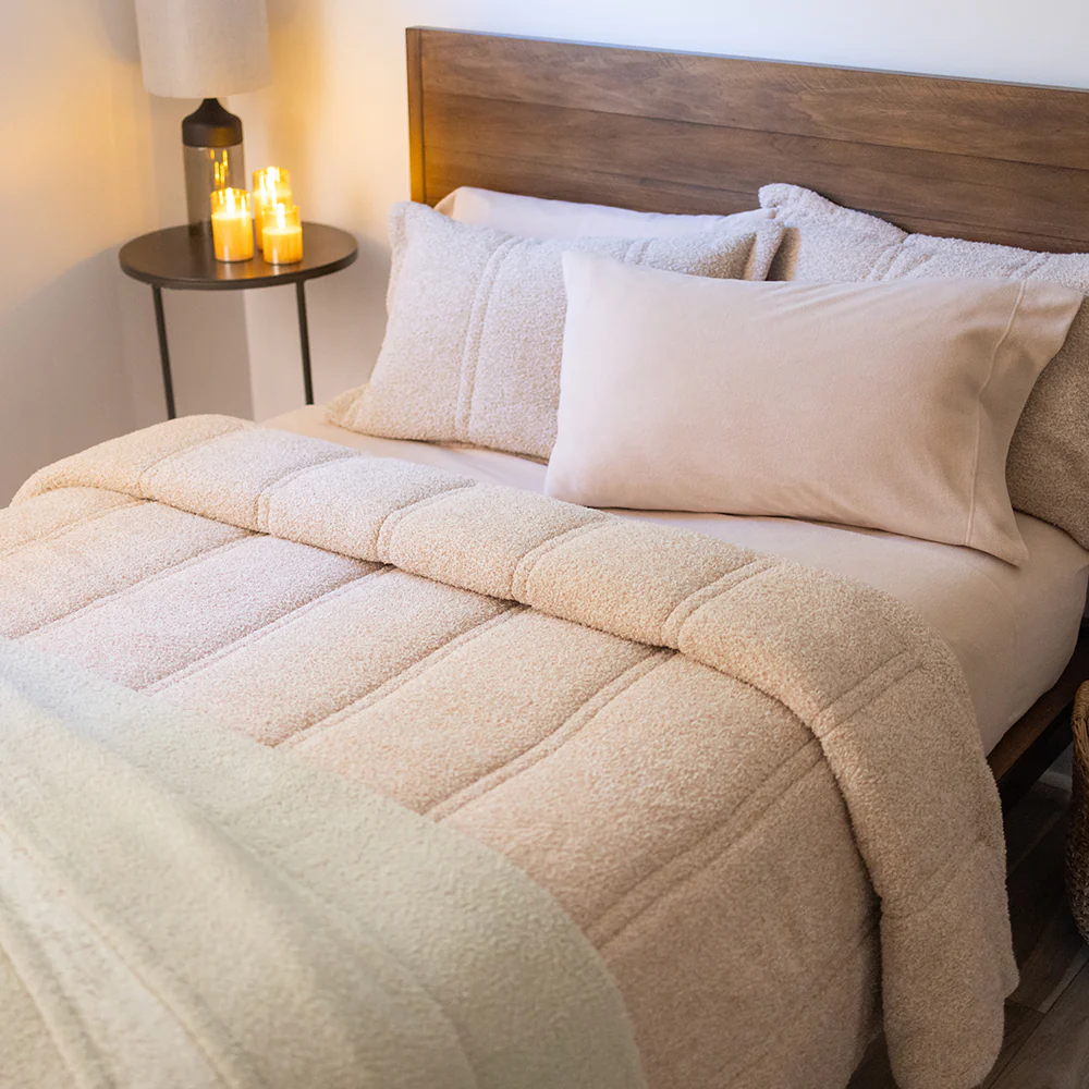 Retro Comfort Plush Comforter Set - Image 5