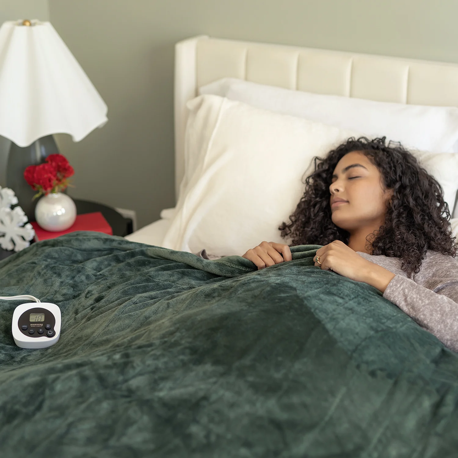 VelvetLoft® Heated Blanket - Image 9